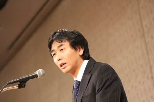 活動報告会２０１４