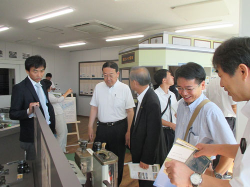 委員会 福岡市路面電車視察