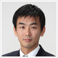 村山しょうえい