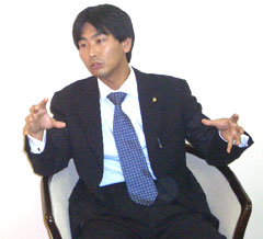 対談中の村山祥栄